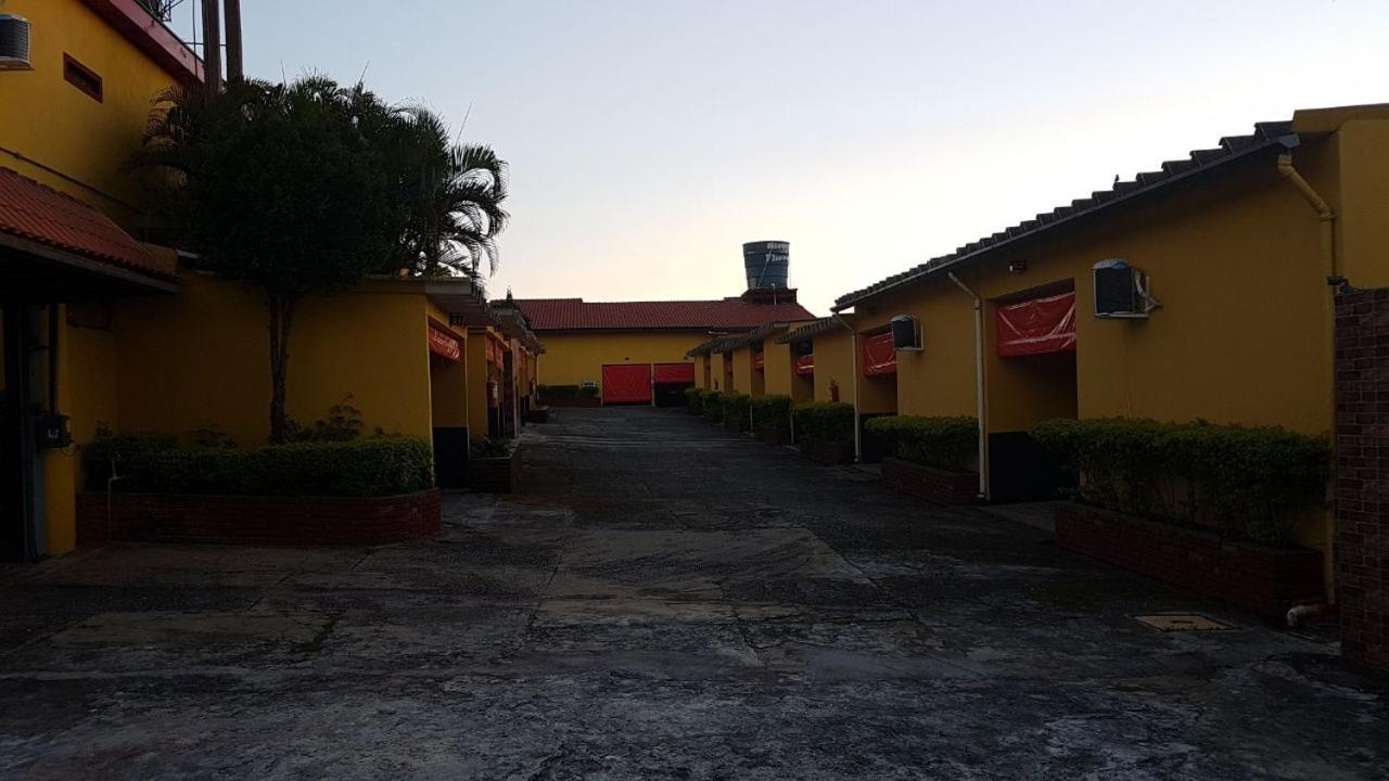 Motel Neitu Guaianases Exterior foto